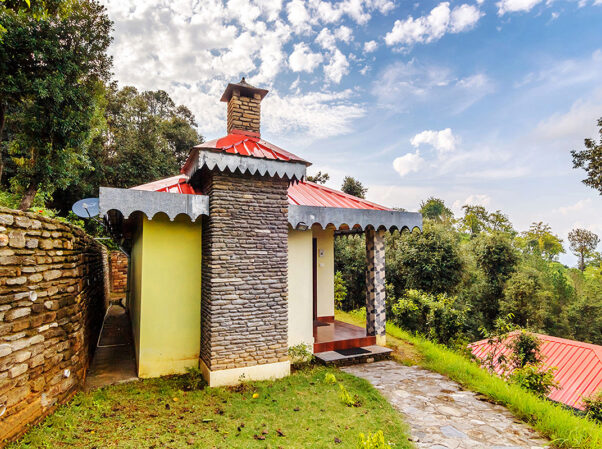 hotels-in-kausani